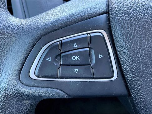 Used 2015 Ford Focus S FWD image 20