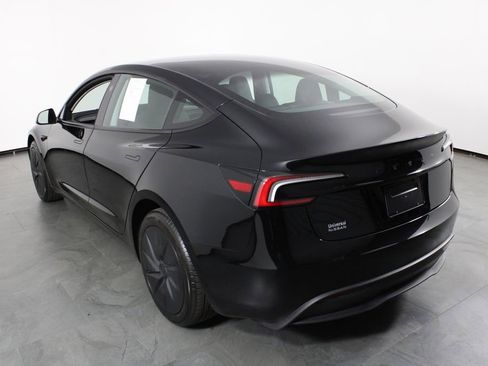 Used 2025 Tesla Model 3 Long Range image 12