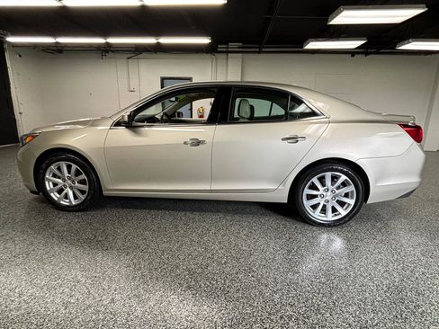 Used 2013 Chevrolet Malibu LTZ image 8