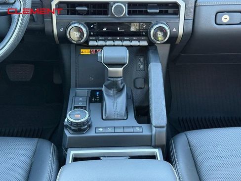 Used 2025 Toyota Tacoma Limited image 17