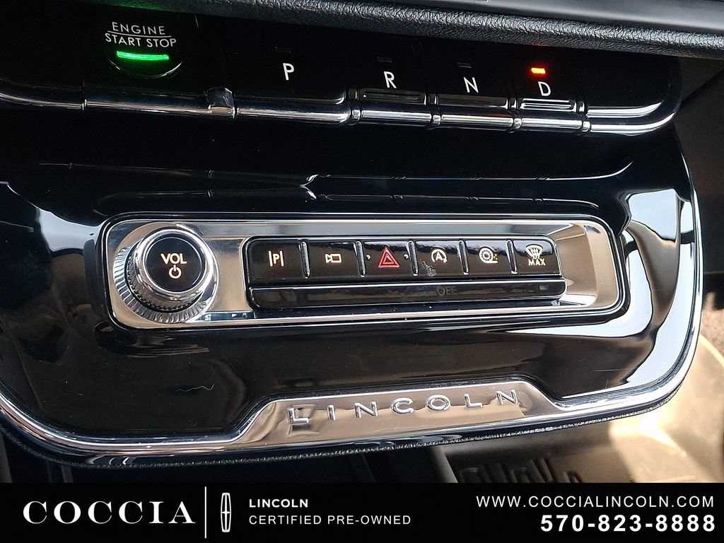 Certified 2023 Lincoln Corsair AWD image 17
