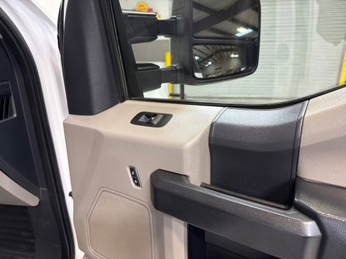 Used 2022 Ford F350 XL w/ Power Equipment Group image 58