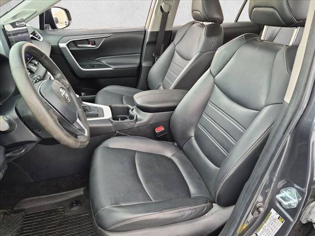 Used 2023 Toyota RAV4 XLE Premium FWD image 12