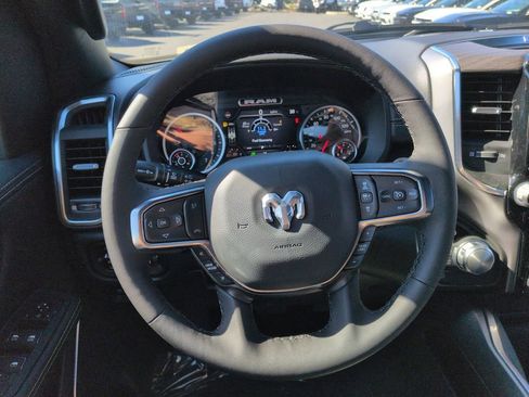 New 2026 RAM 1500 Laramie AWD/4WD image 15