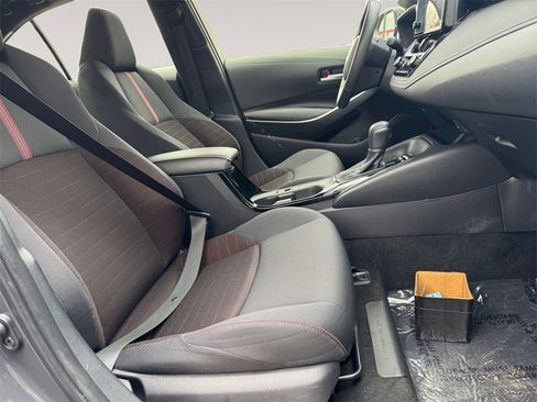 Used 2024 Toyota Corolla SE image 15