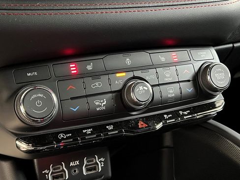 New 2025 Dodge Durango GT w/ Blacktop Package image 23