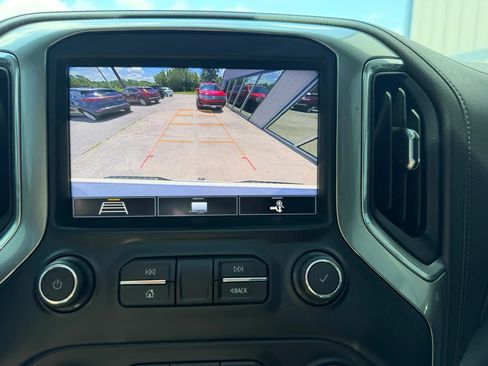 Used 2020 Chevrolet Silverado 1500 RST AWD/4WD image 15