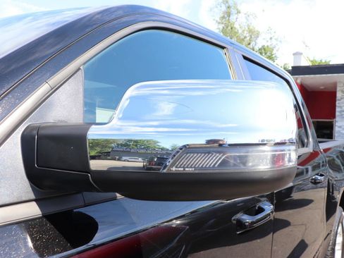 Used 2024 RAM 1500 Laramie AWD/4WD image 58