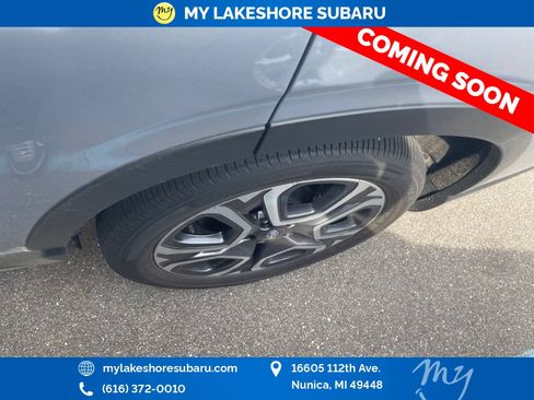 Used 2024 Subaru Ascent Touring AWD/4WD image 11