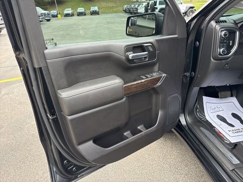 Used 2022 GMC Sierra 1500 Elevation image 23