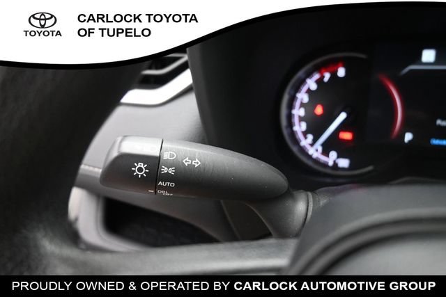 Used 2024 Toyota RAV4 XLE FWD image 18