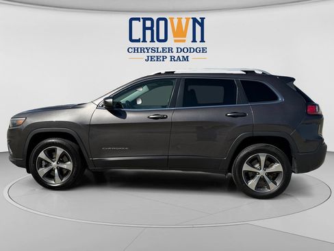 Used 2019 Jeep Cherokee Limited AWD/4WD image 6