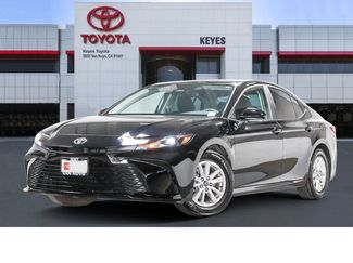 Used 2025 Toyota Camry LE FWD video 1