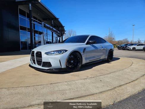 Used 2022 BMW M4 Coupe image 1