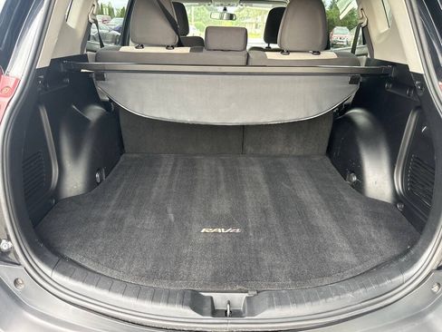Used 2015 Toyota RAV4 XLE AWD/4WD image 12