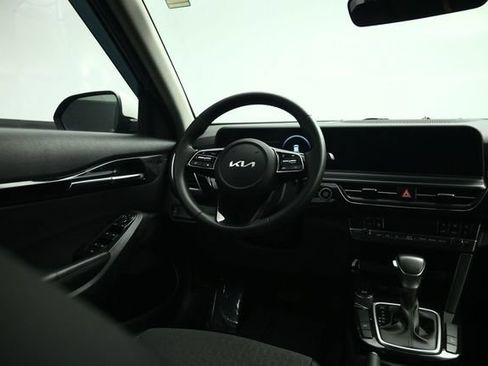 Used 2024 Kia Seltos S FWD image 39
