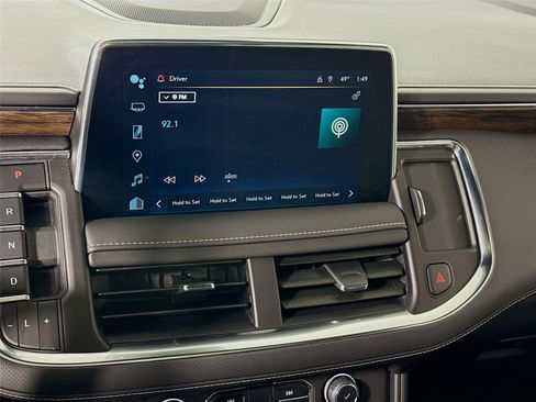 Used 2024 Chevrolet Tahoe Premier w/ Premium Package image 9