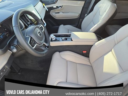 Used 2026 Volvo XC90 T8 Ultra w/ Lounge Package AWD/4WD image 13