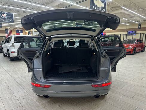 Used 2017 Audi Q5 2.0T Premium image 12
