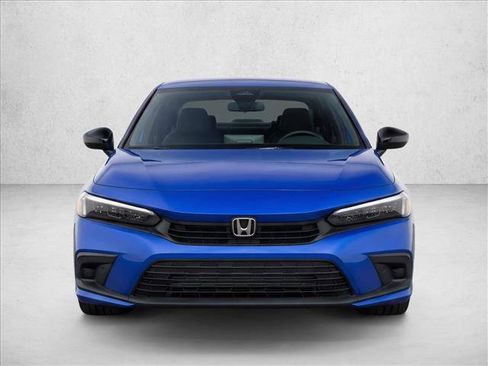 Used 2024 Honda Civic Sport image 2