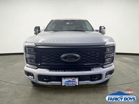 New 2025 Ford F350 Lariat w/ Lariat Ultimate Package image 41