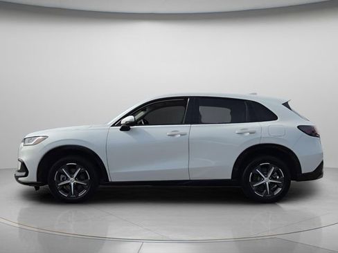 Used 2023 Honda HR-V EX-L image 3