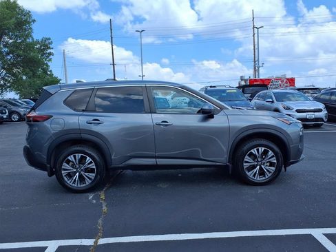 Used 2023 Nissan Rogue SV AWD/4WD image 2