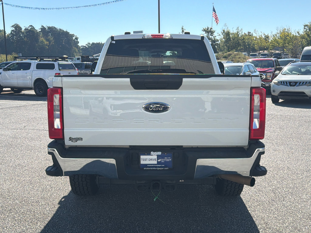 Used 2025 Ford F250 XLT AWD/4WD image 6