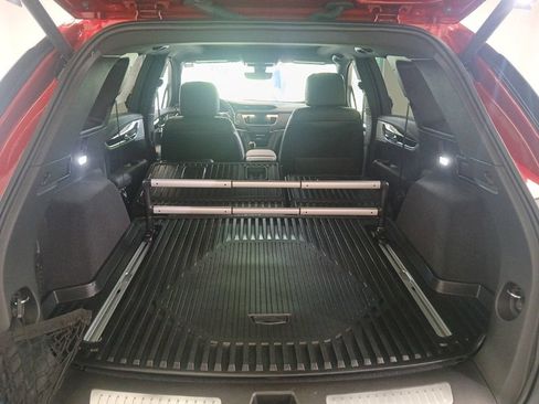 Certified 2025 Cadillac XT5 Premium Luxury w/ Technology Package AWD/4WD image 10
