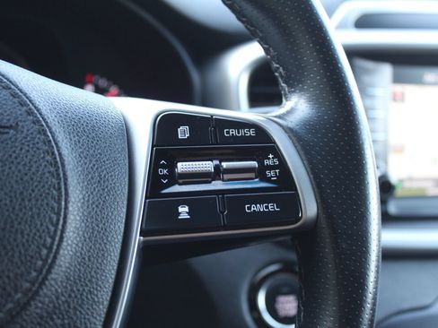 Used 2019 Kia Sorento SX AWD/4WD image 28