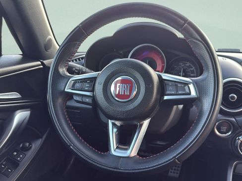 Used 2017 FIAT 124 Spider Abarth RWD image 12