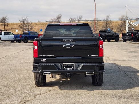 Used 2024 Chevrolet Silverado 1500 Custom Trail Boss image 6