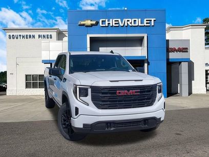 New 2026 GMC Sierra 1500 Pro w/ Graphite Edition