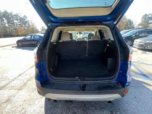 Used 2017 Ford Escape Titanium FWD image 19