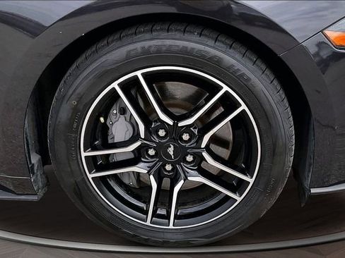 Used 2022 Ford Mustang GT Premium w/ Equipment Group 401A RWD image 9
