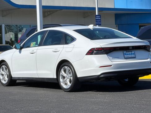 Used 2023 Honda Accord LX image 3
