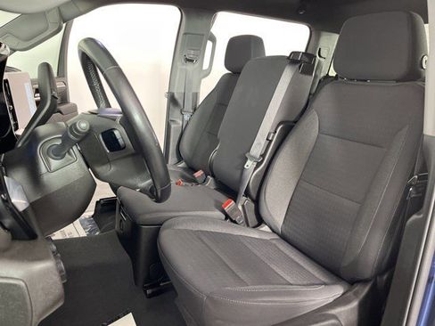 Used 2022 Chevrolet Silverado 1500 LT AWD/4WD image 14