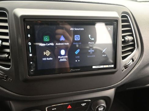 Used 2020 Jeep Compass Latitude image 26
