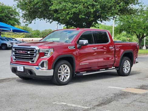 Used 2019 GMC Sierra 1500 SLT RWD image 2