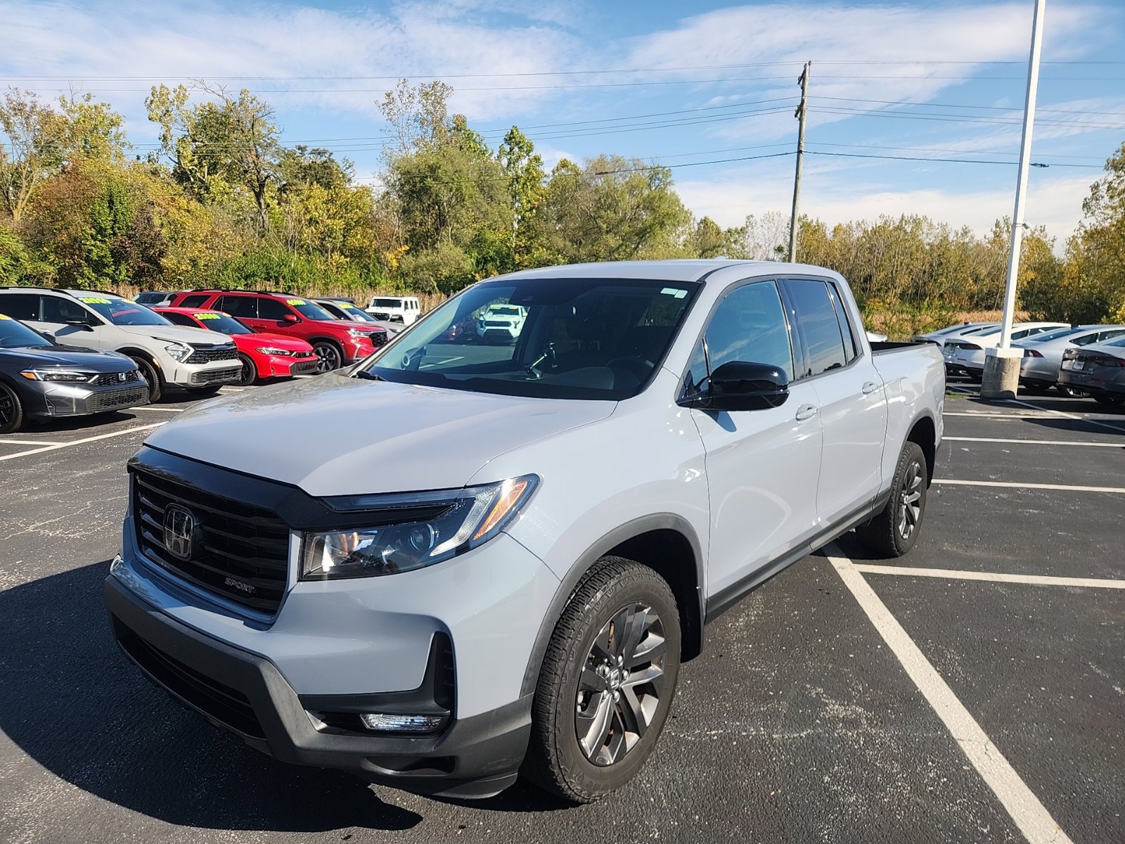 Used 2023 Honda Ridgeline Sport image 2