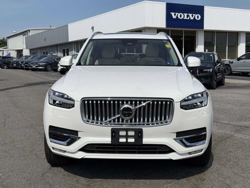 Used 2025 Volvo XC90 B6 Plus w/ Protection Package Premier AWD/4WD image 24