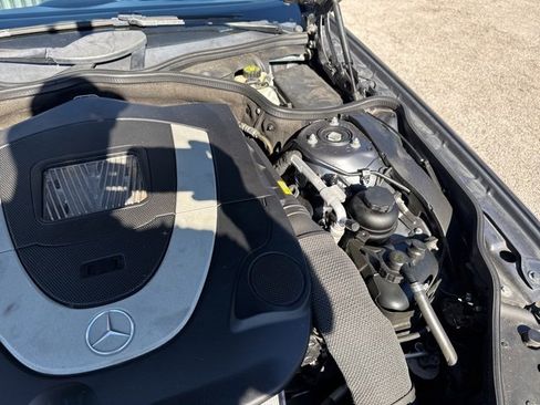 Used 2009 Mercedes-Benz SL 550 SL 550 image 17