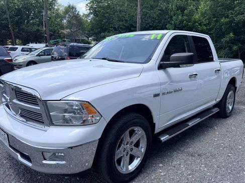 Used 2011 RAM 1500 Big Horn AWD/4WD image 13