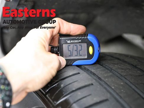 Used 2024 Jeep Wagoneer L Series II w/ Flexible Seating Group RWD image 32