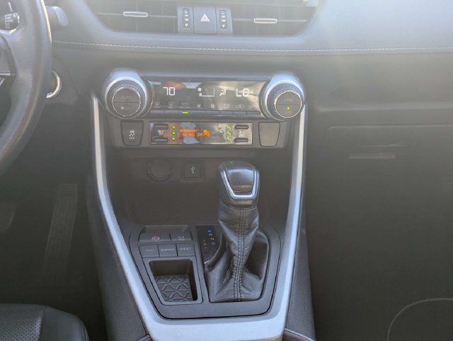 Used 2021 Toyota RAV4 Limited w/ Limited Grade Weather Package FWD image 21