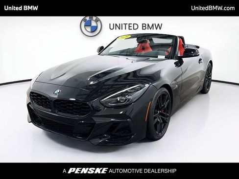 Used 2025 BMW Z4 M40i w/ Premium Package image 1