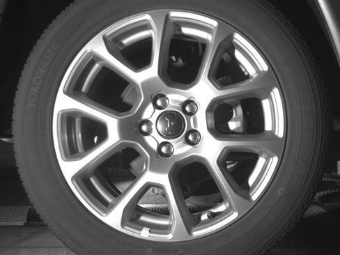 Used 2025 Jeep Compass Limited image 15