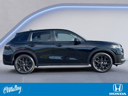 Certified 2023 Honda HR-V Sport image 6