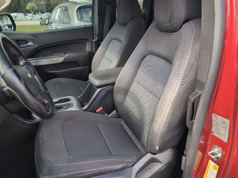 Used 2016 Chevrolet Colorado LT image 9