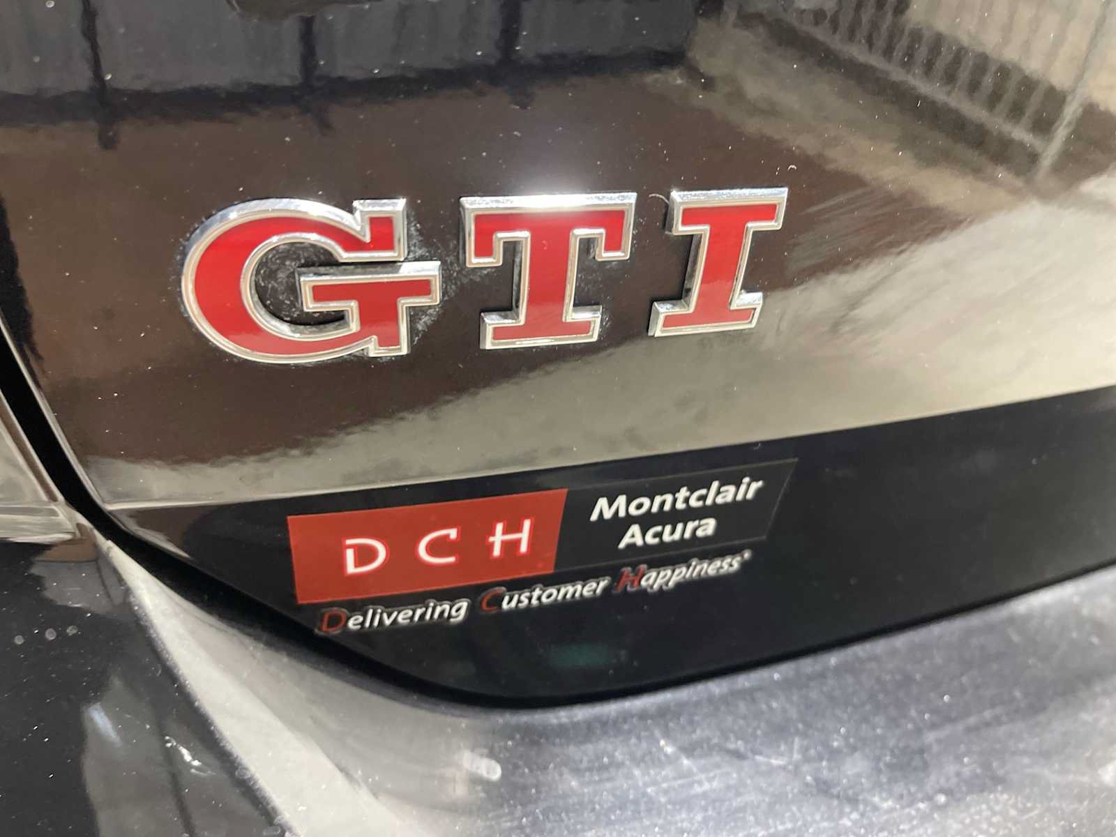 Used 2019 Volkswagen GTI SE w/ SE Experience Package FWD image 7